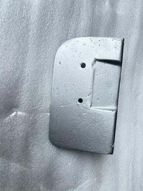 Bouclier de compresseur climatisation Ferrari 360 LesAnciennes.com