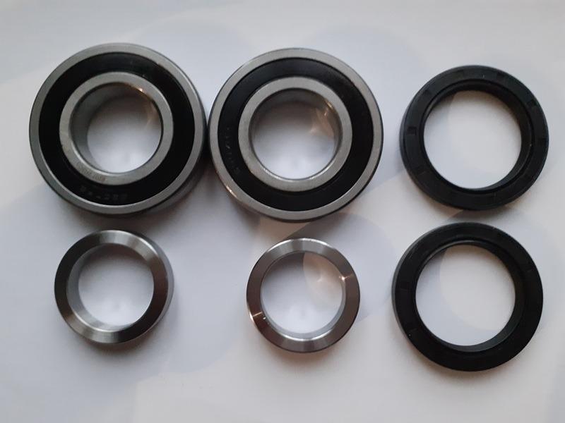 Roulement de roue PEUGEOT 404 LesAnciennes.com