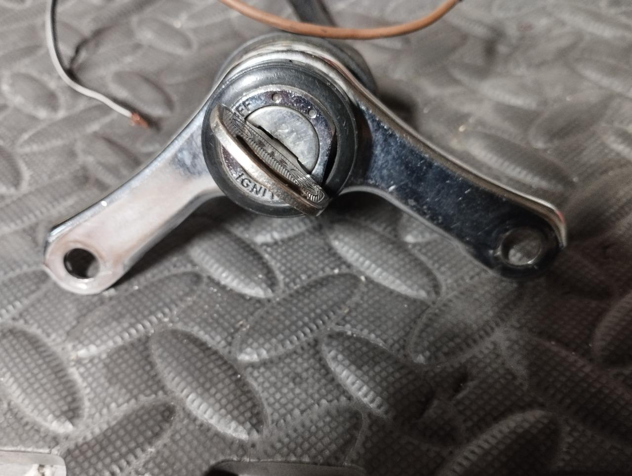 Pièces SUZUKI Divers LesAnciennes.com