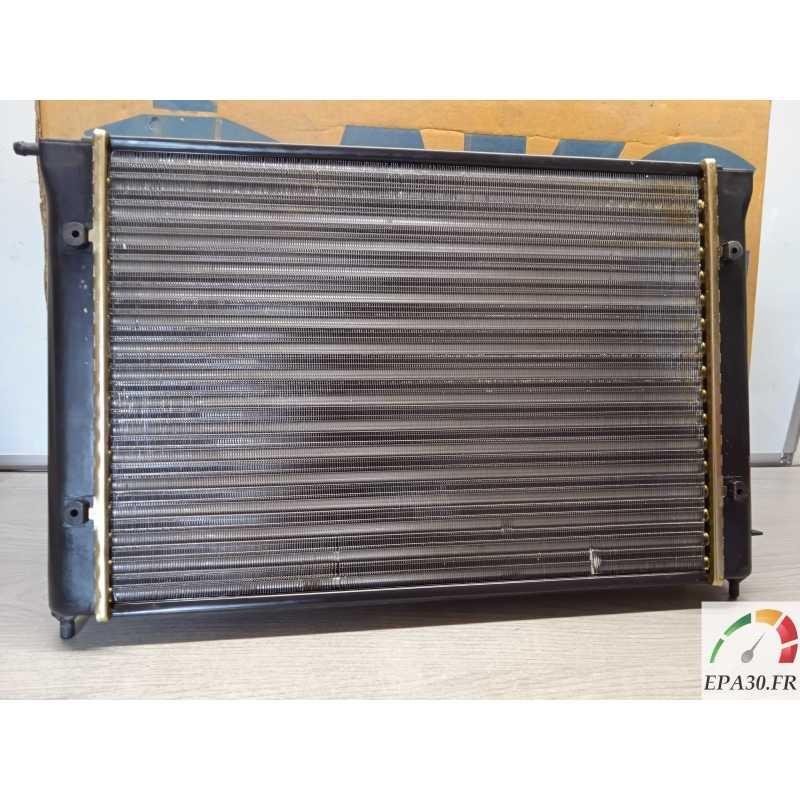 101051 RADIATEUR REFROIDISSEMENT VW GOLF II GTi LesAnciennes.com