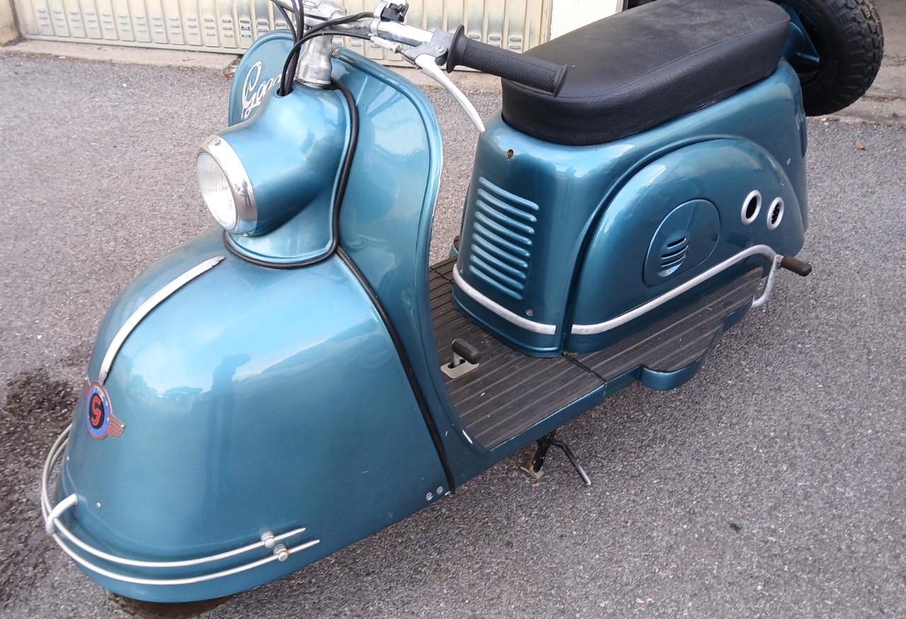 GOGGO ROLLER 200 cm3 - 1954 LesAnciennes.com