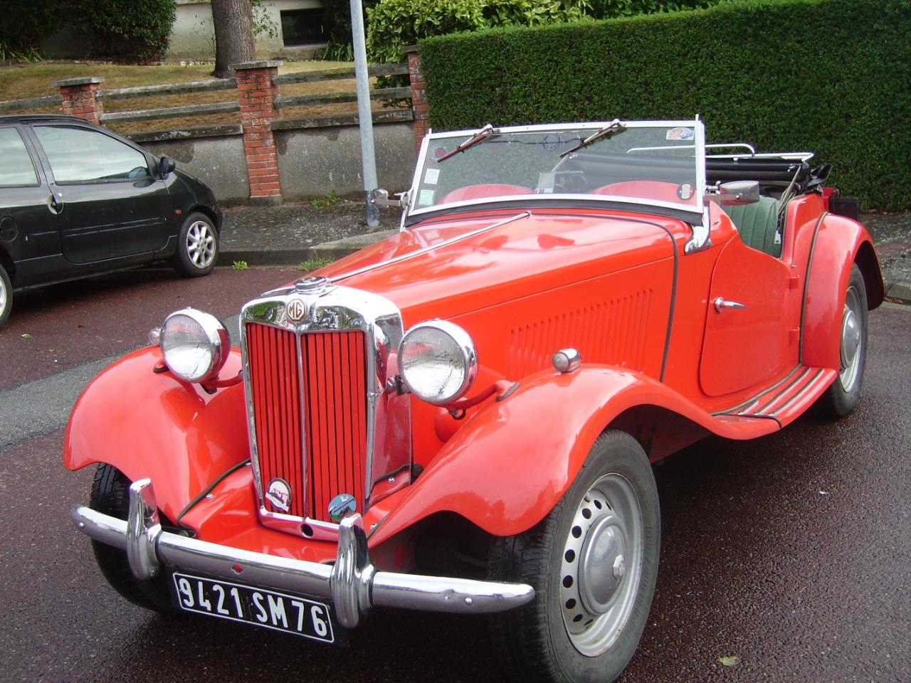 MG TD Cabriolet - 1953 LesAnciennes.com