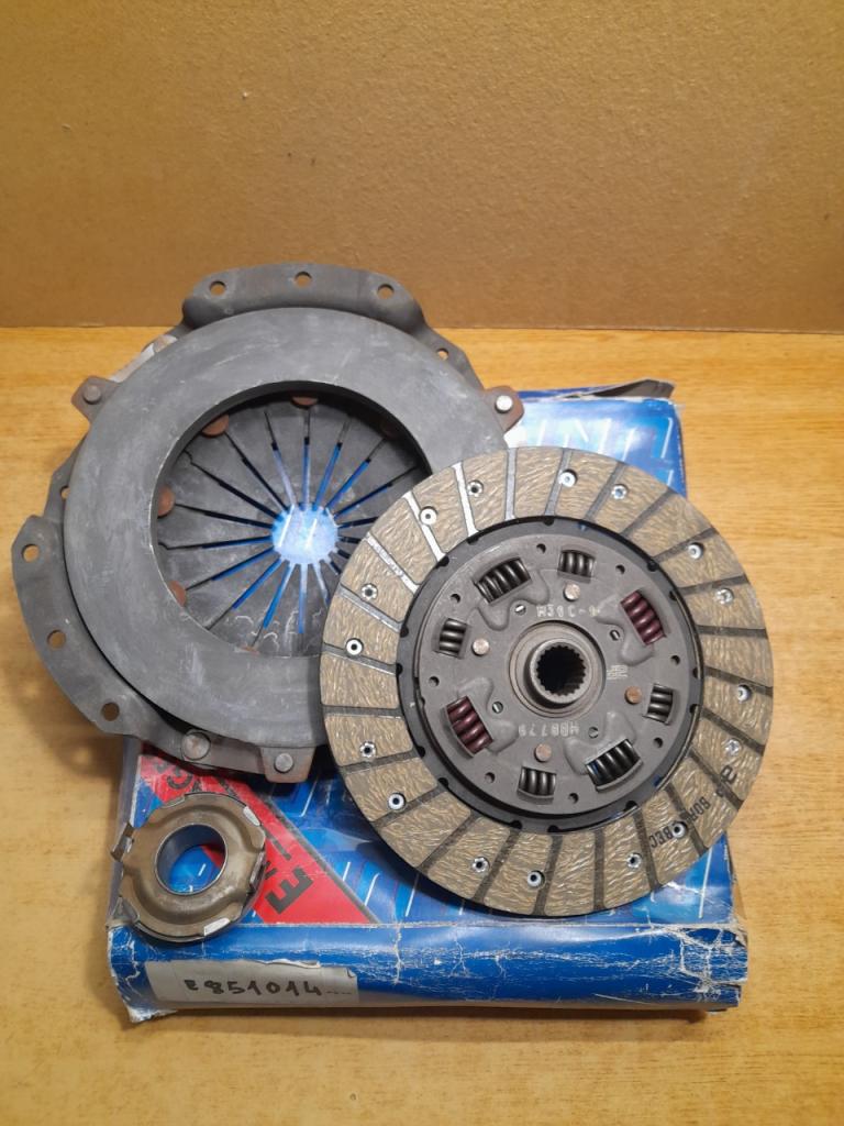 Kit Embrayage Citroën CX 2200 2500 LesAnciennes.com
