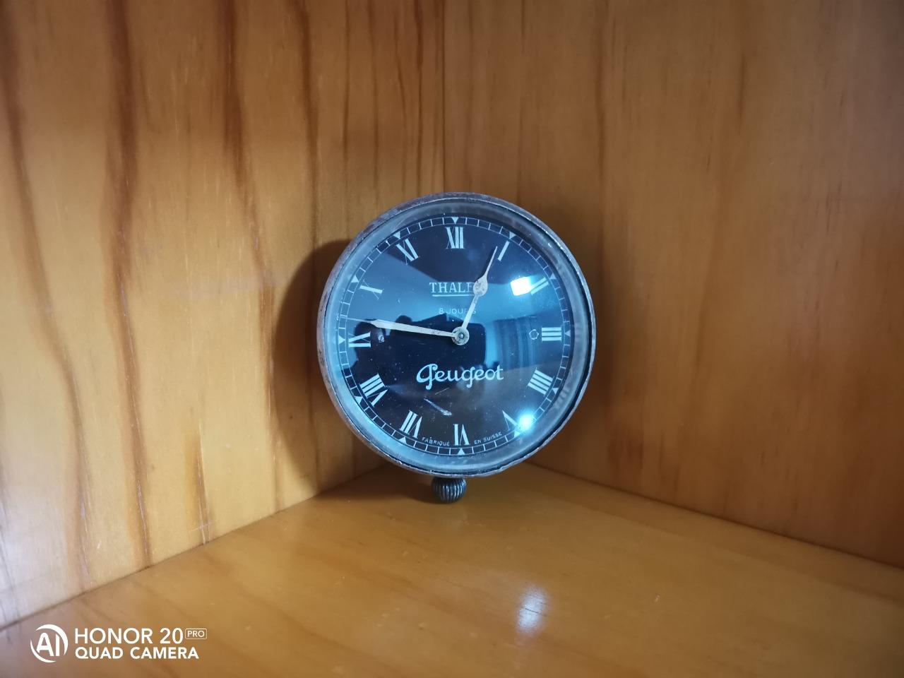 Montre Peugeot LesAnciennes.com