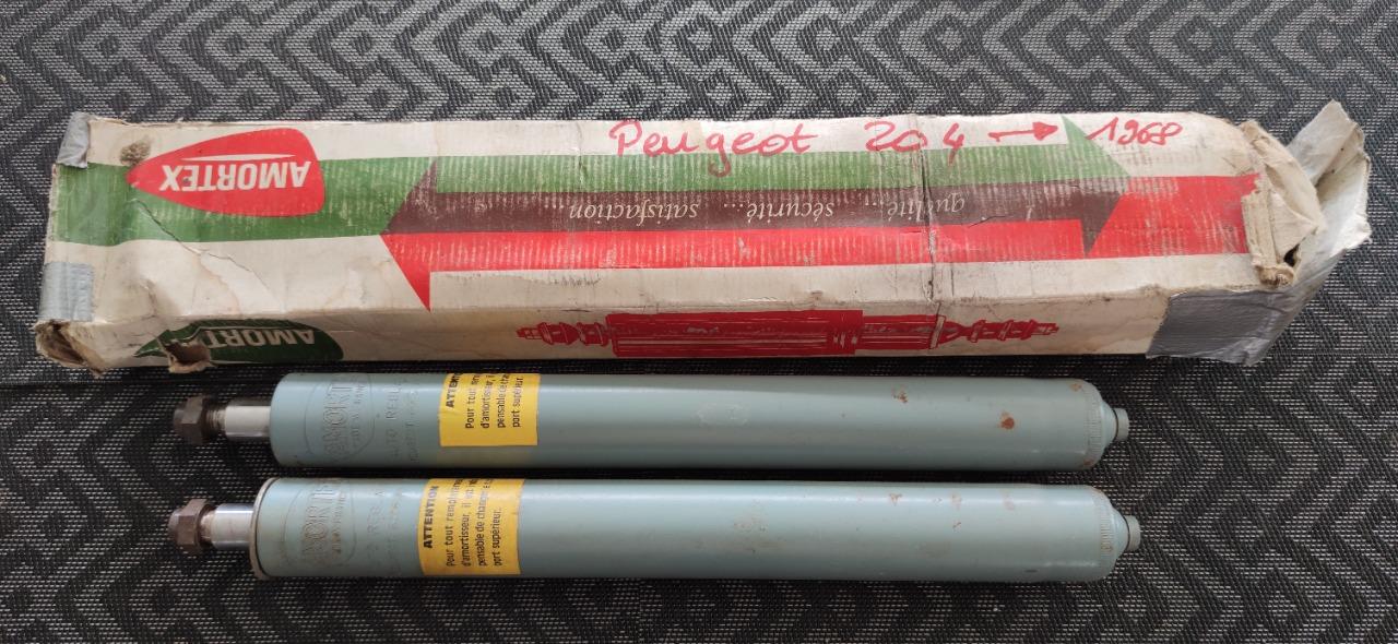 Amortisseurs avant PEUGEOT 204 jusqu'à 1968 LesAnciennes.com