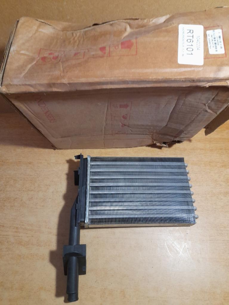 Radiateur de chauffage Renault 21 RT6101 LesAnciennes.com