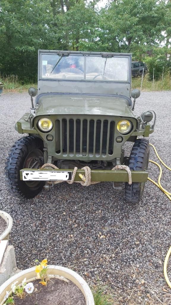 JEEP Willys - 1961 LesAnciennes.com