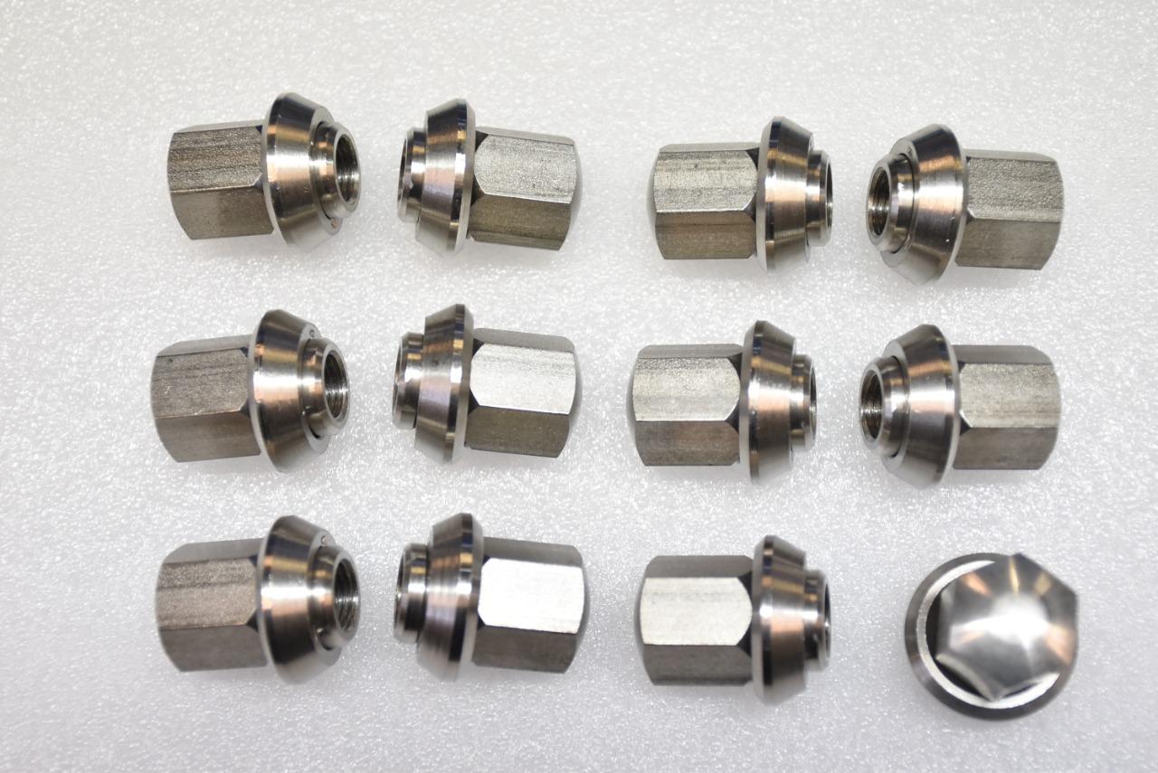 12 écrous de roues NEUF INOX AMIL Peugeot 104 LesAnciennes.com