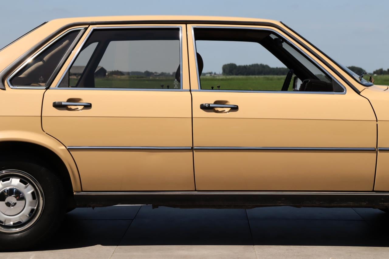 AUDI 80 GL - 1979 LesAnciennes.com