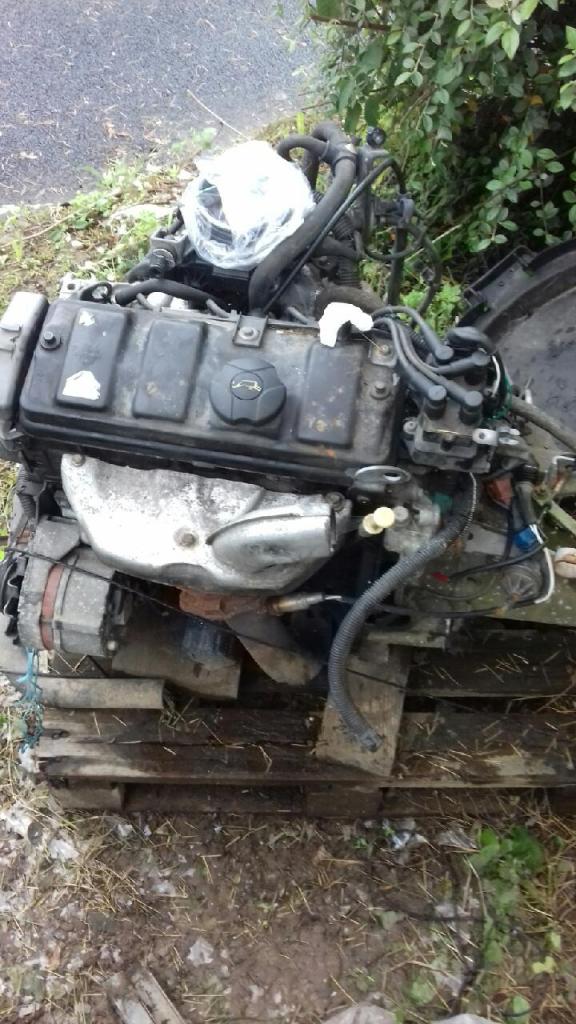 Moteur PEUGEOT 205 LesAnciennes.com