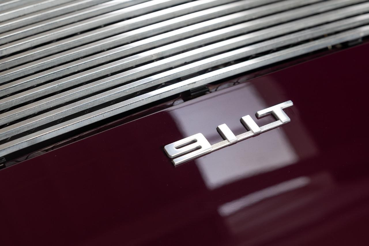PORSCHE 911 2.4 T Ölklappe - 1972 LesAnciennes.com