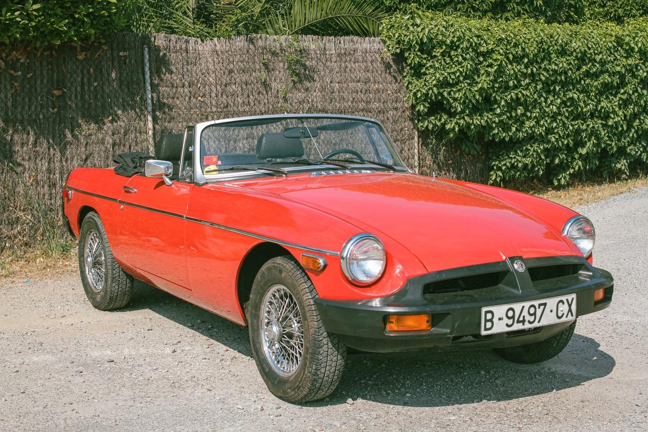 1978 MG MGB Roadster LHD LesAnciennes.com