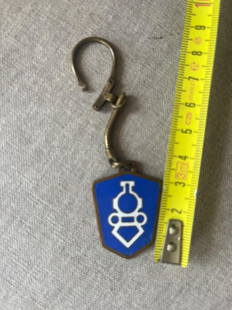 Porte clef Berliet Collector Venissieux LesAnciennes.com