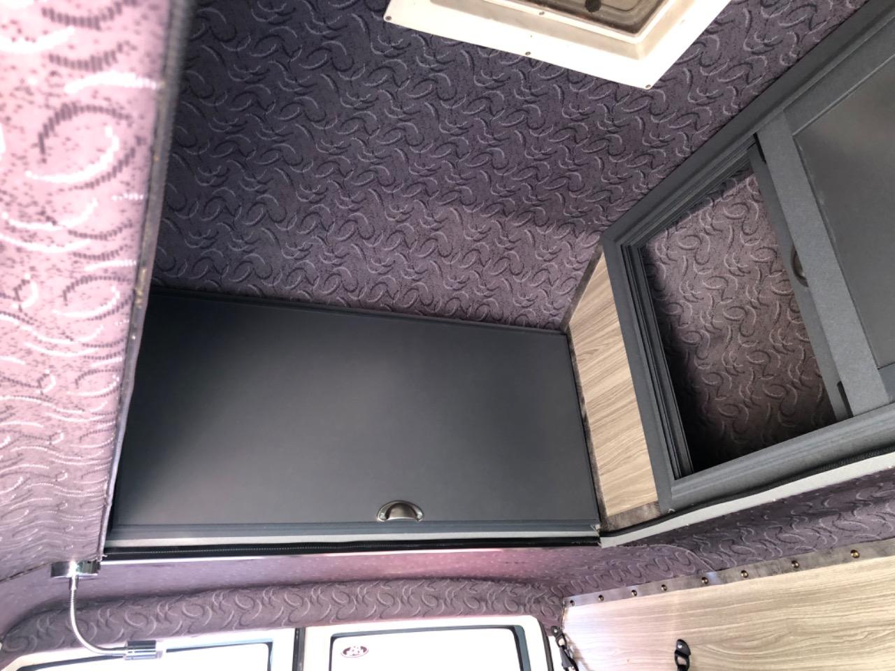 VOLKSWAGEN Transporter Camping-car - 1996 LesAnciennes.com