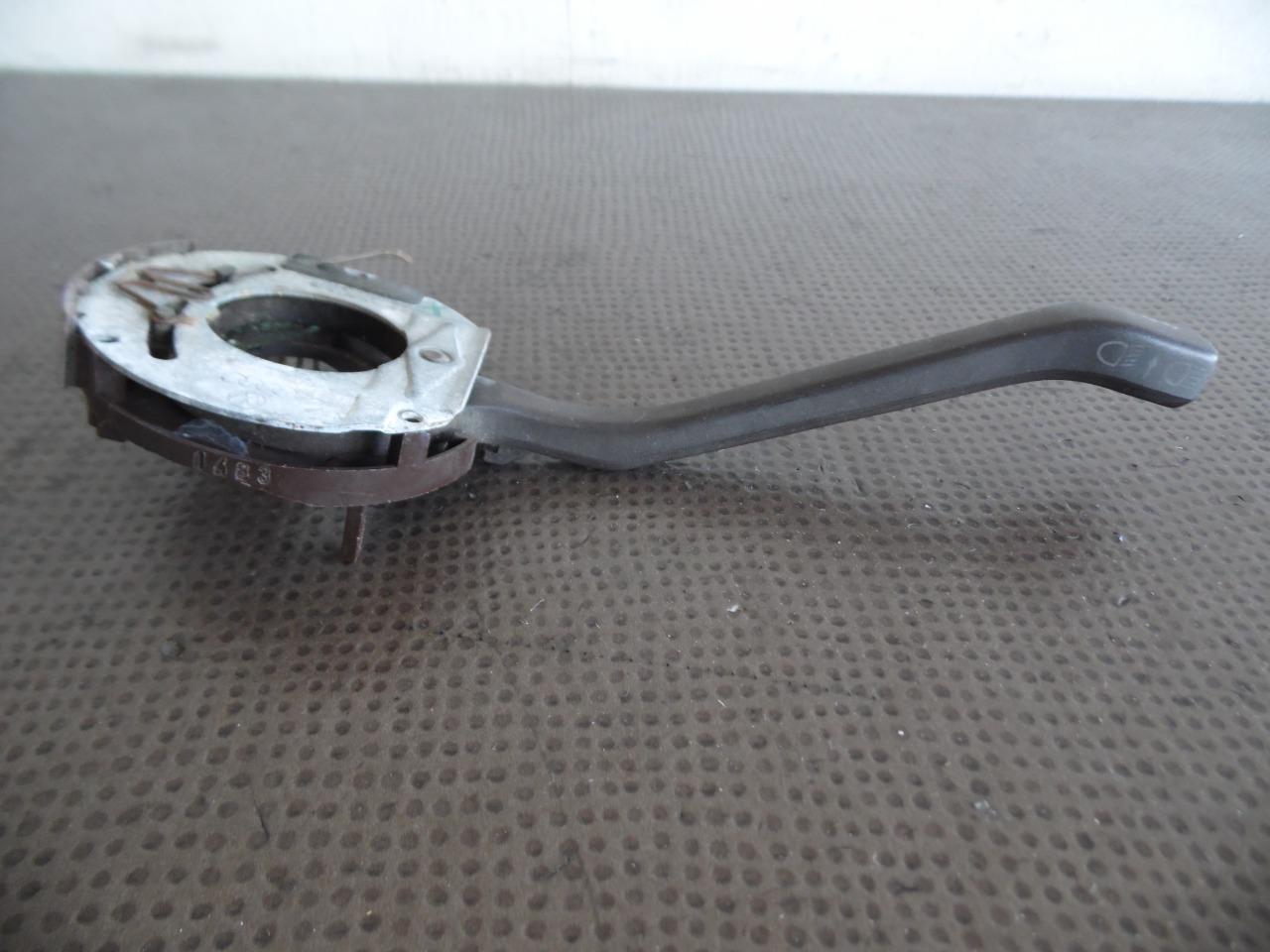 Commodo clignotants 47795390189S PORSCHE 924 LesAnciennes.com