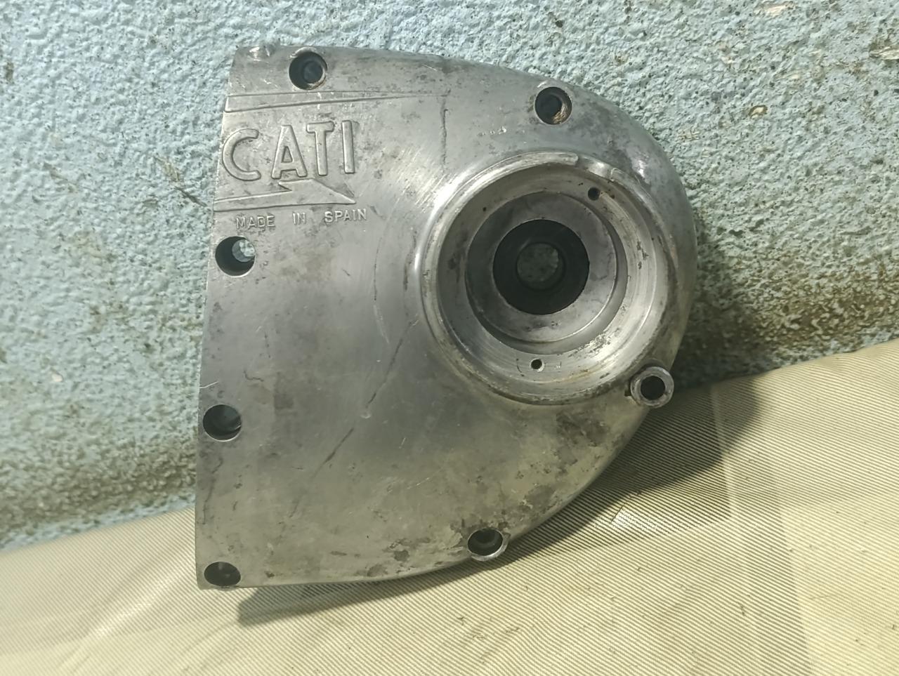 Couverture moteur droit DUCATI 250 350 "IN SPAIN LesAnciennes.com