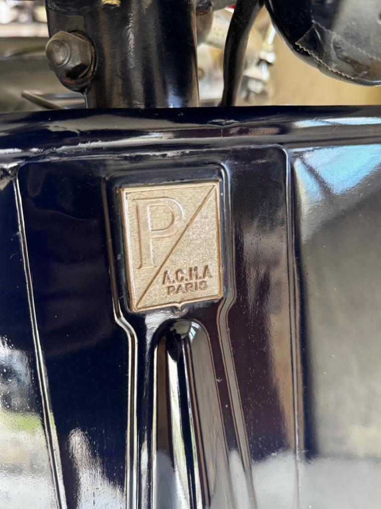 ACMA Vespa 125 CM - 1955 LesAnciennes.com