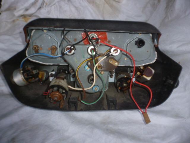 HILLMAN IMP :instruments,compteur km/h:SMITHS LesAnciennes.com