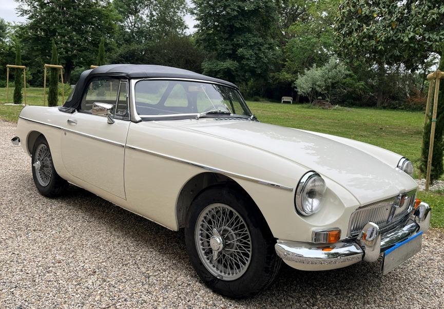 MG MGB SERIE 1 pull handle - 1963 LesAnciennes.com