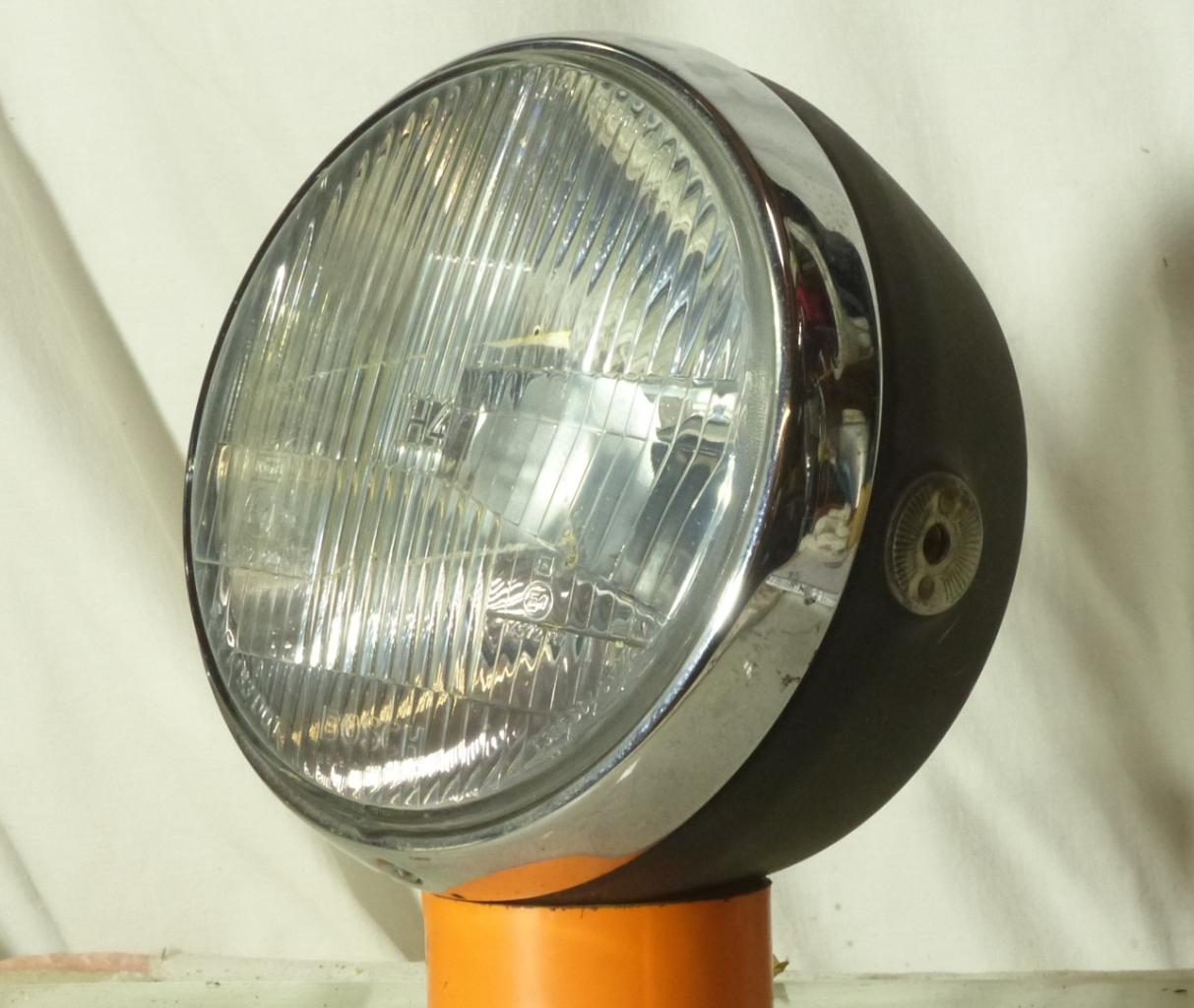 Phare Bosch Ø 180 H4 MOTO GUZZI Calif LesAnciennes.com