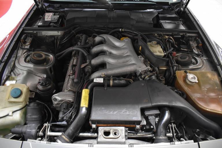 PORSCHE 944 Turbo - 1988 LesAnciennes.com