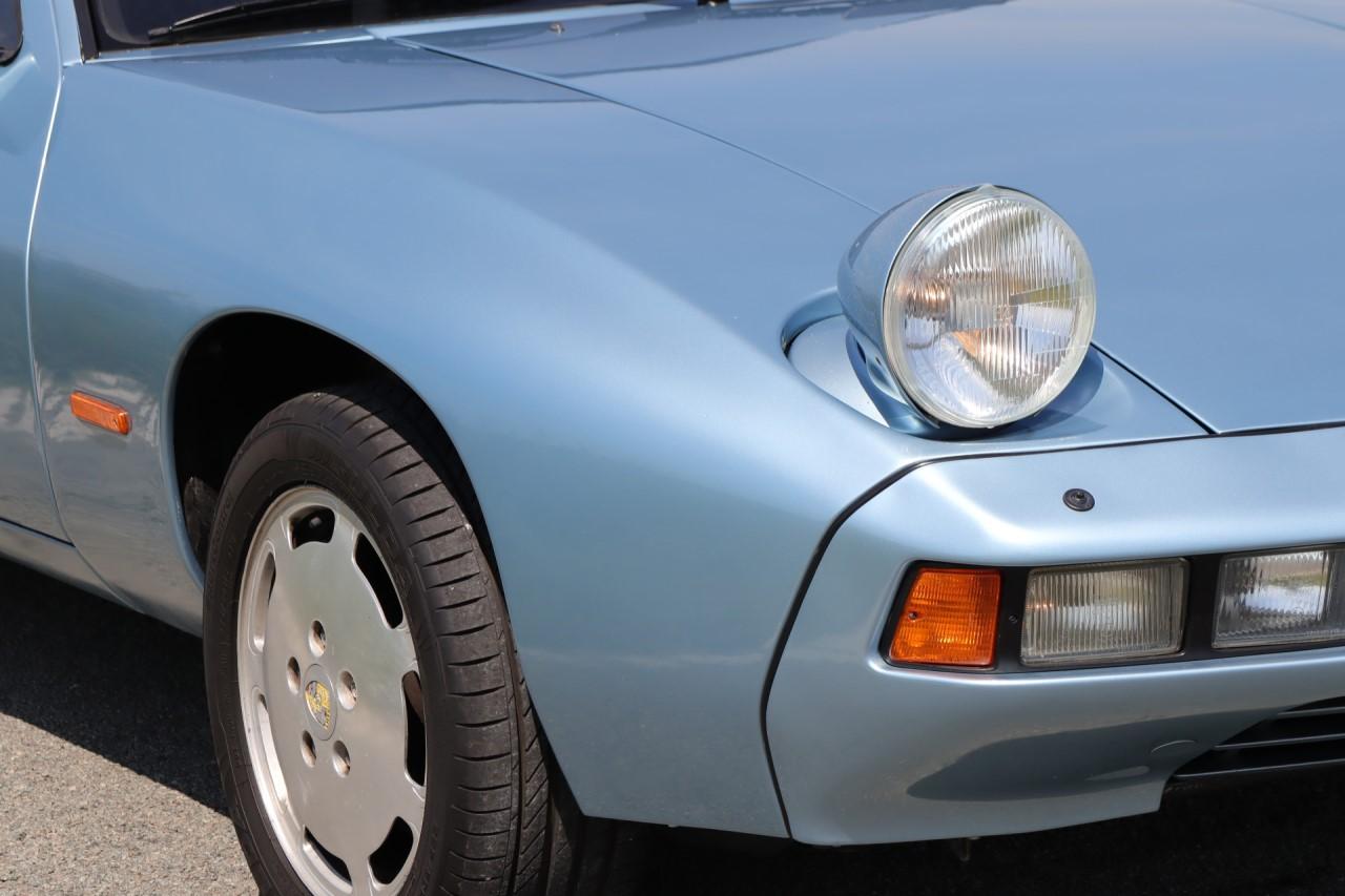 PORSCHE 928 4.5 Coupé - 1978 LesAnciennes.com