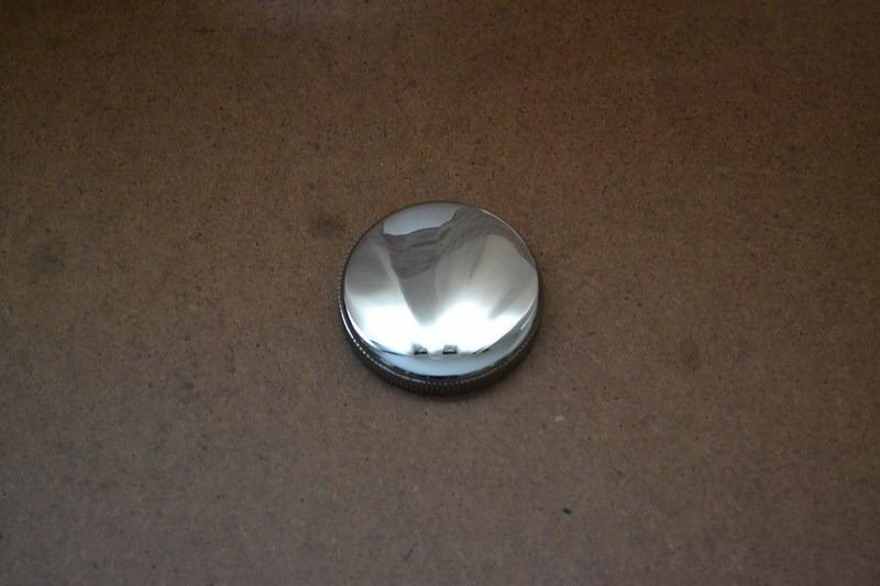 Bouchon radiateur chromé + joint CITROEN Traction LesAnciennes.com