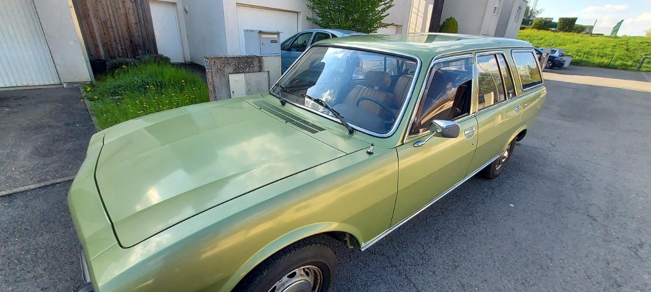 PEUGEOT 504 Break - 1980 LesAnciennes.com