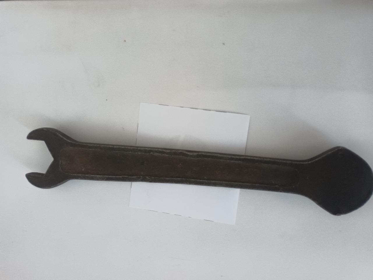 Outillage ancien LesAnciennes.com