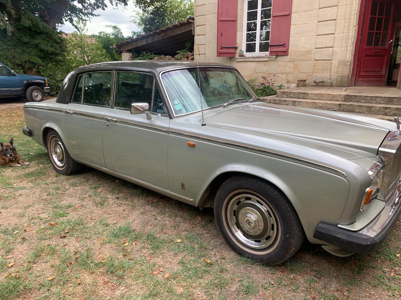 ROLLS ROYCE Silver Shadow - 1979 LesAnciennes.com