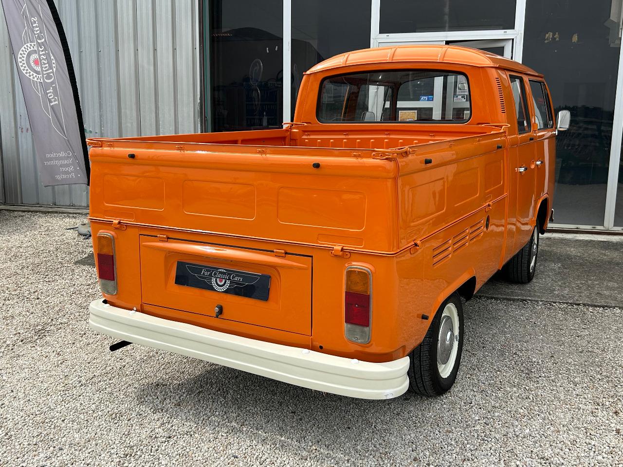 VOLKSWAGEN Combi 26-16AS - 1975 LesAnciennes.com