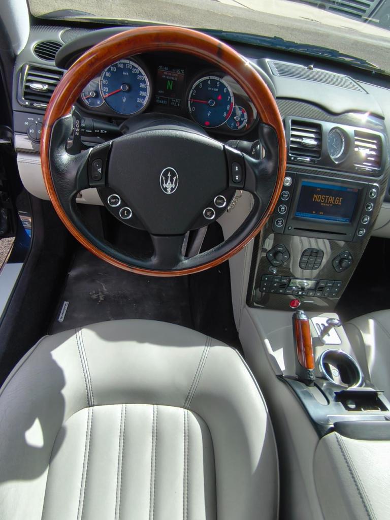 MASERATI Quattroporte SPORT GT - 2006 LesAnciennes.com