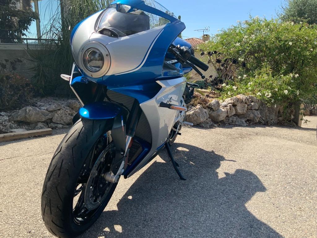 MV AGUSTA SUPERVELOCE ALPINE LesAnciennes.com