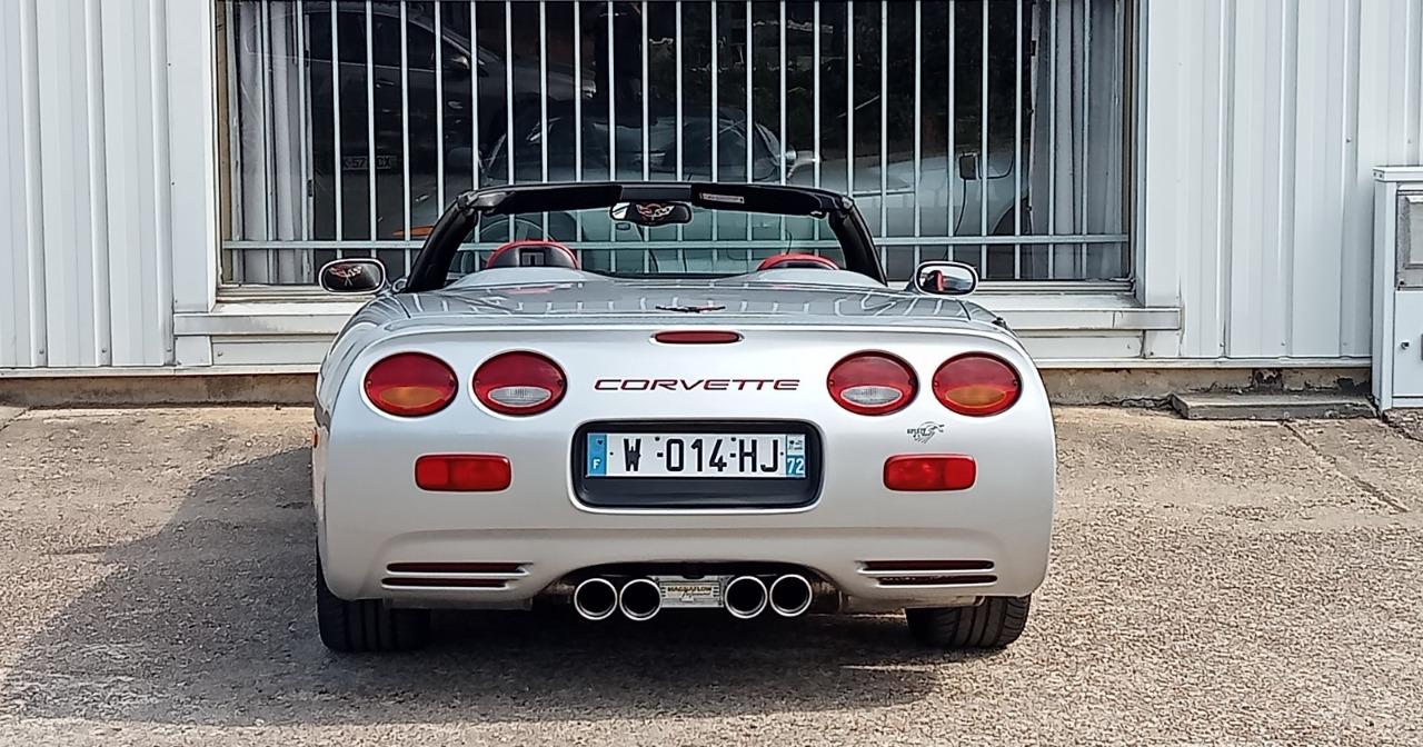 CHEVROLET Corvette C5 Cabriolet - 2002 LesAnciennes.com