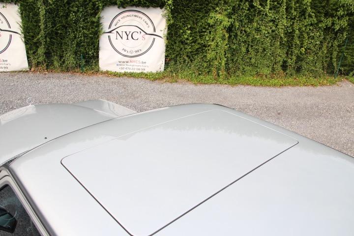 MERCEDES 280 E W123 Concours - 1980 LesAnciennes.com