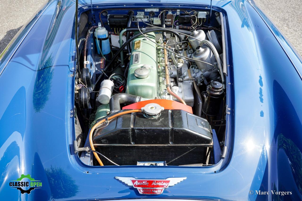 AUSTIN HEALEY 3000 MK3 Overdrive - 1967 LesAnciennes.com