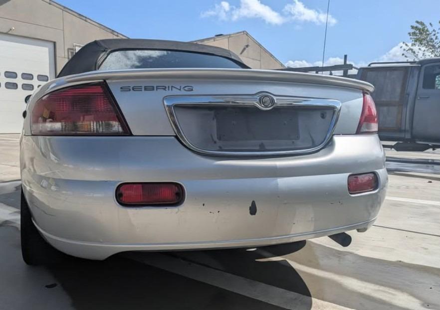 CHRYSLER SEBRING CABRIOLET GTC - 2006 LesAnciennes.com