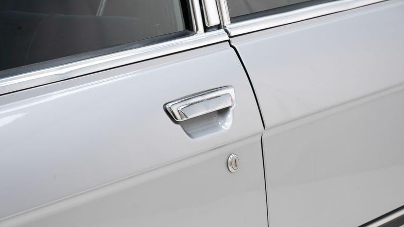 BMW 520 E12 - 1980 LesAnciennes.com