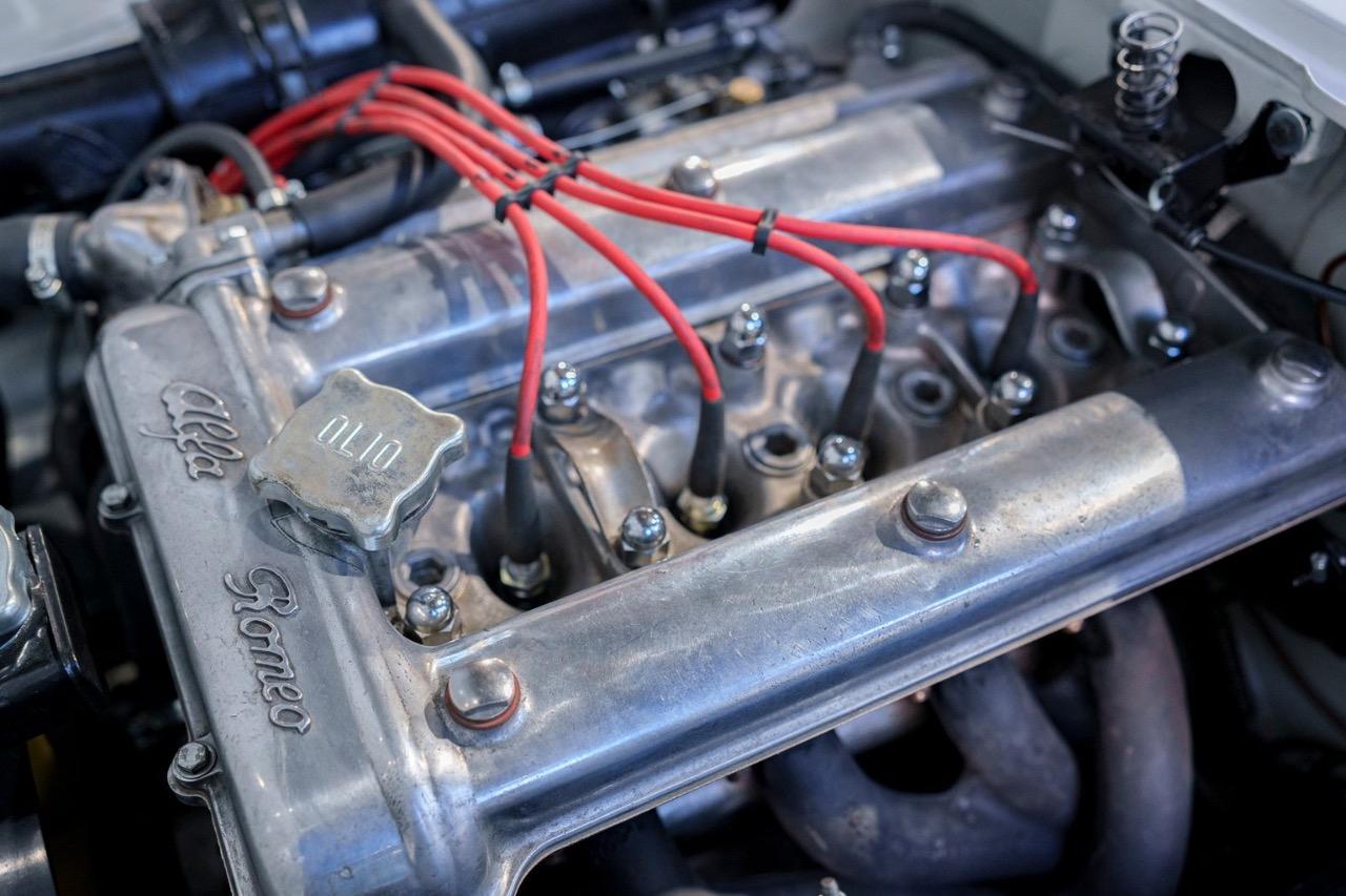 ALFA ROMEO Zagato Junior - 1972 LesAnciennes.com