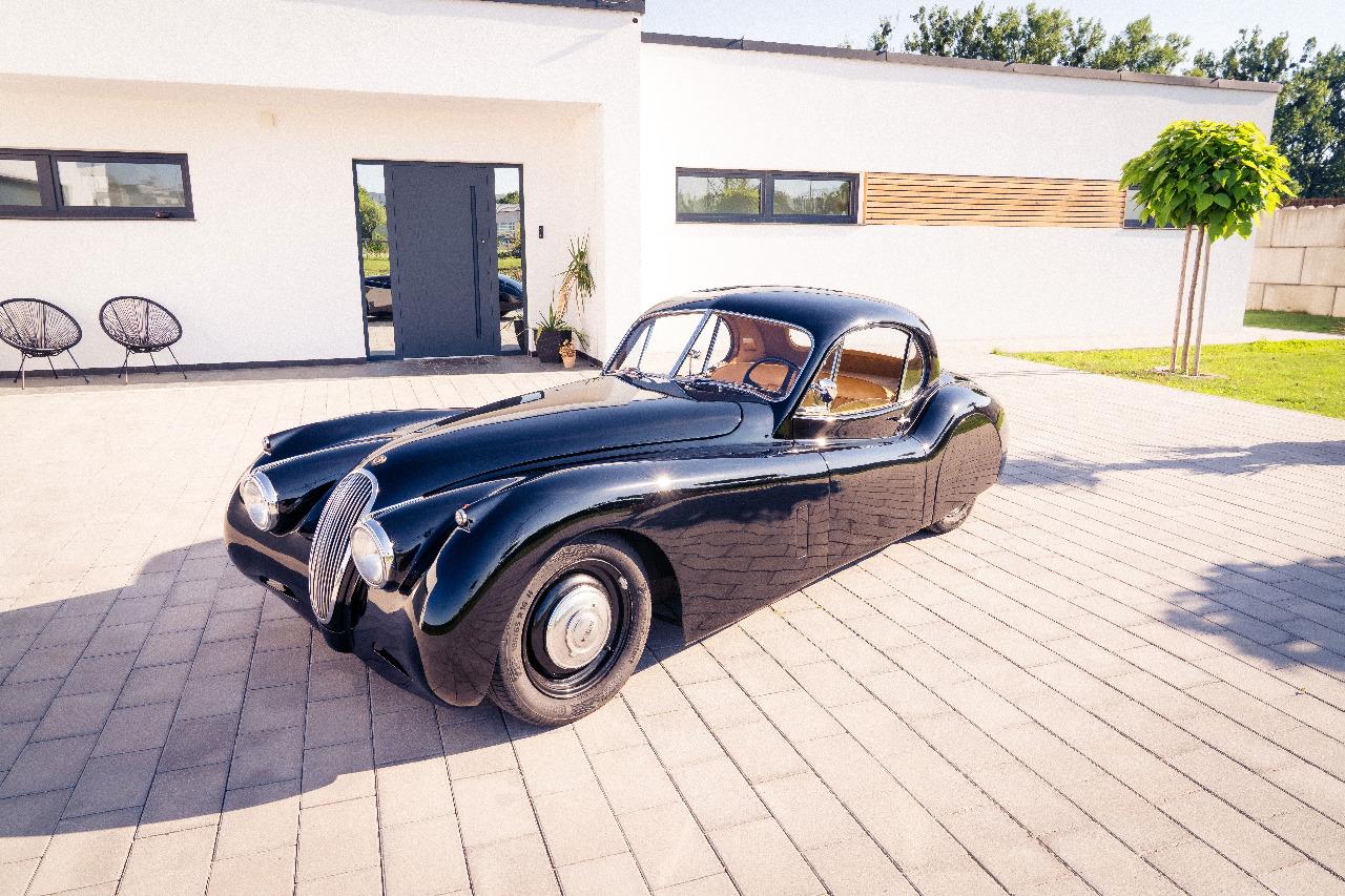 JAGUAR XK120 FHC Pièce unique - 1952 LesAnciennes.com