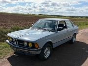 image_0-BMW 320 - 1982
