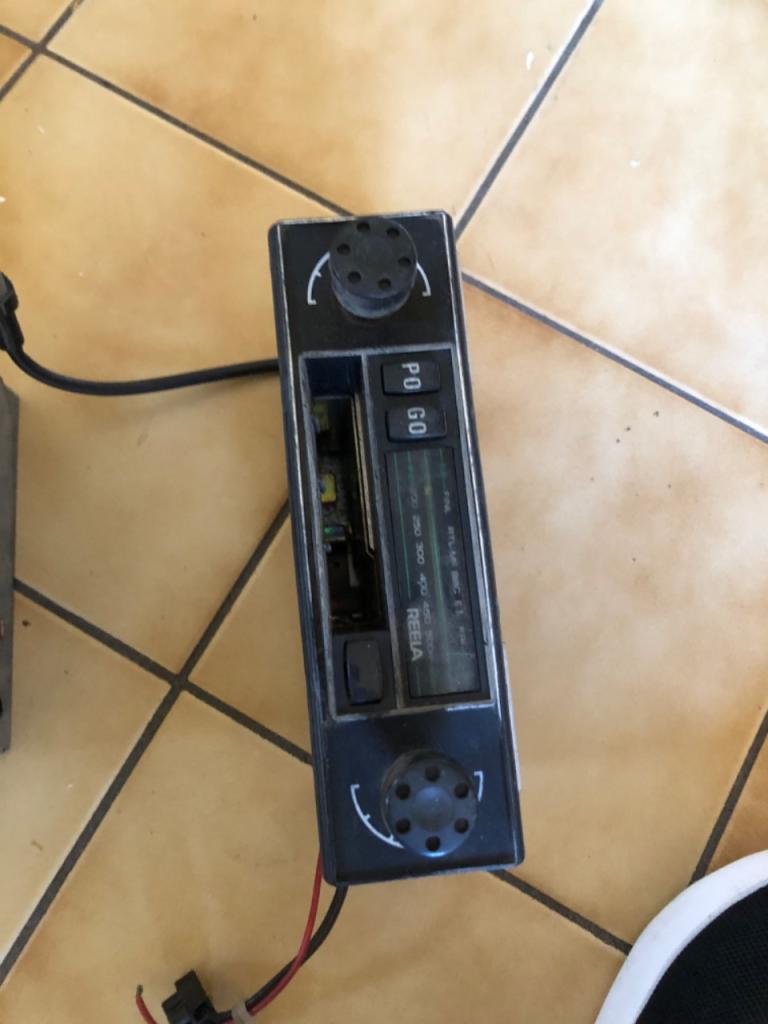 Autoradio CITROEN GS basalte LesAnciennes.com