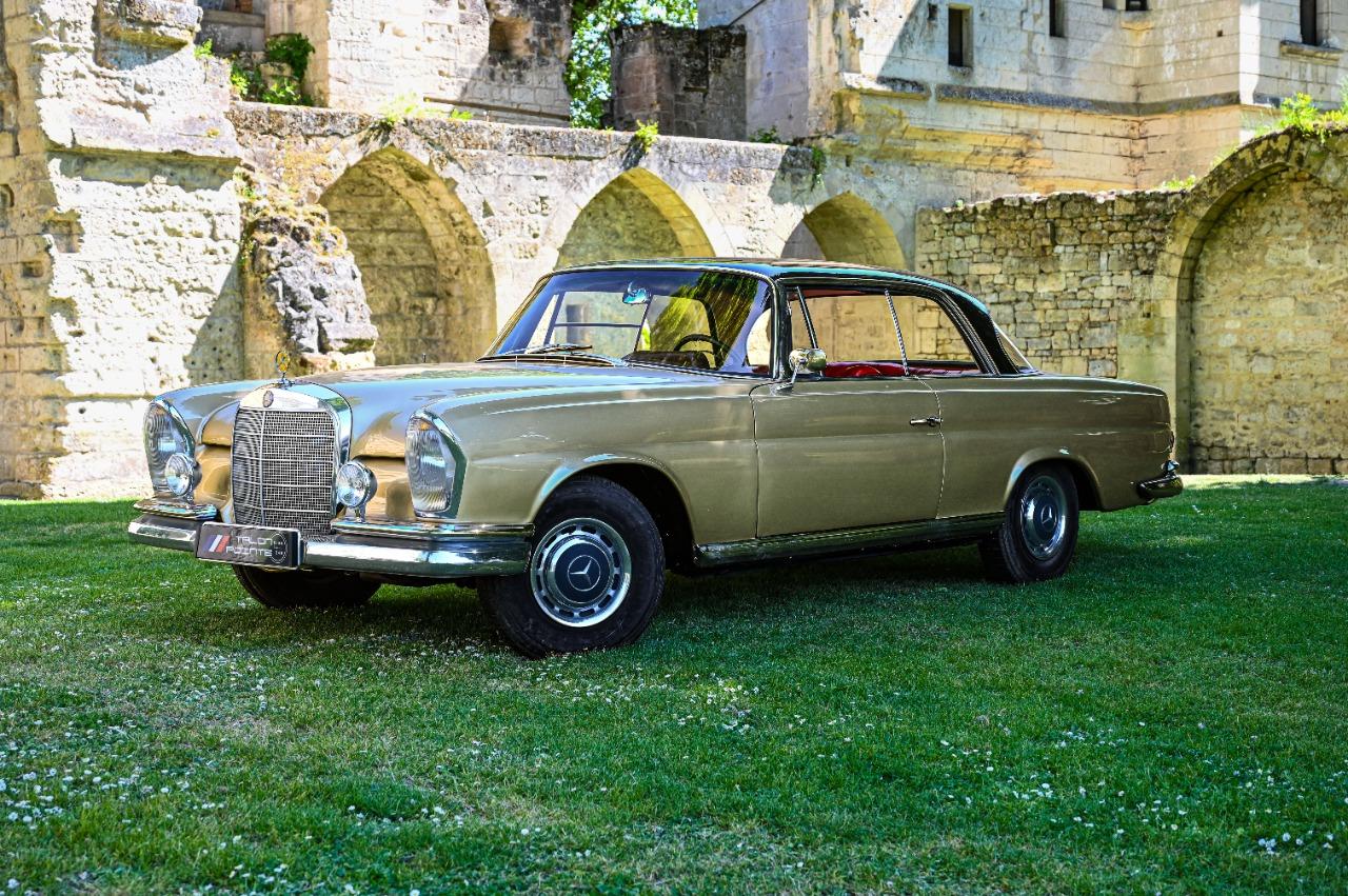 MERCEDES 220 SE Coupé - 1964 LesAnciennes.com