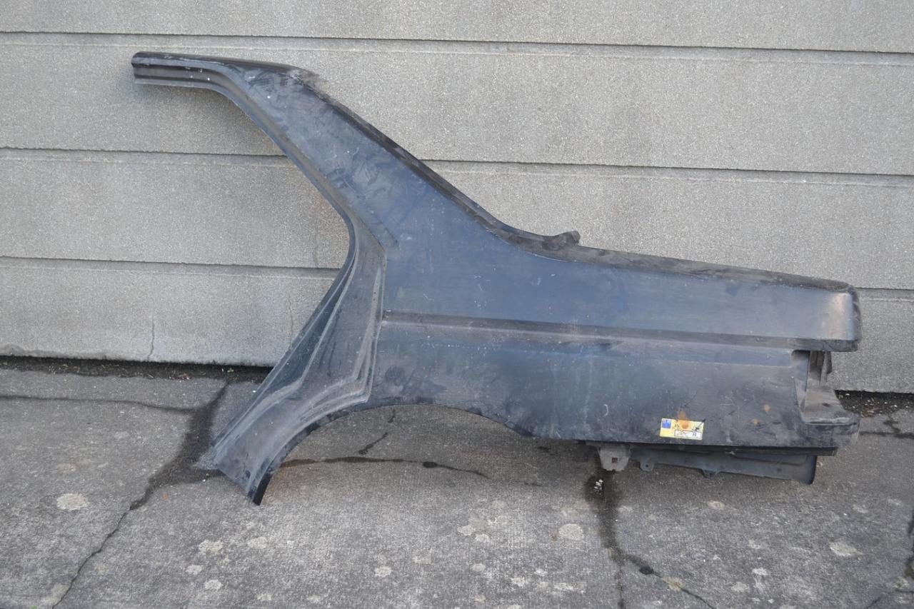 Aile AR G PEUGEOT 605, neuve LesAnciennes.com