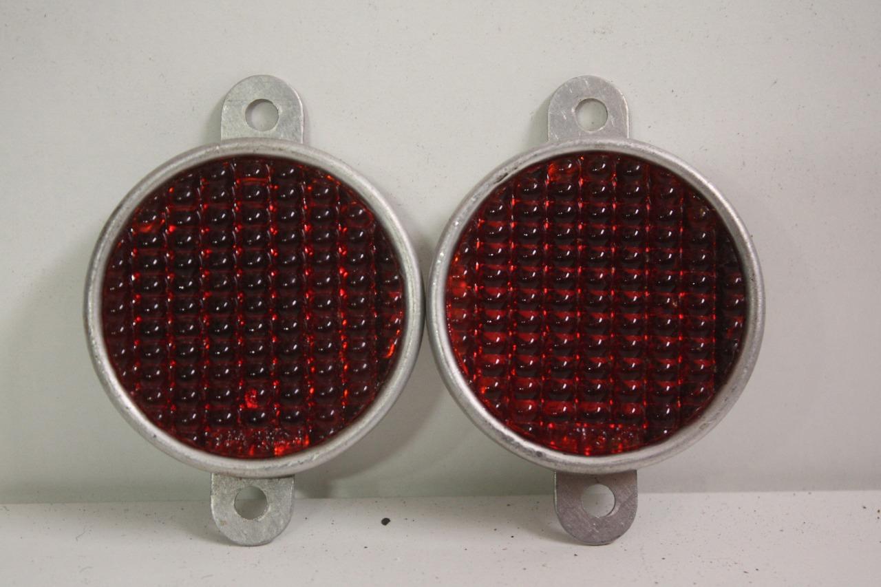 Paire de Catadioptres CITROEN 2CV LesAnciennes.com