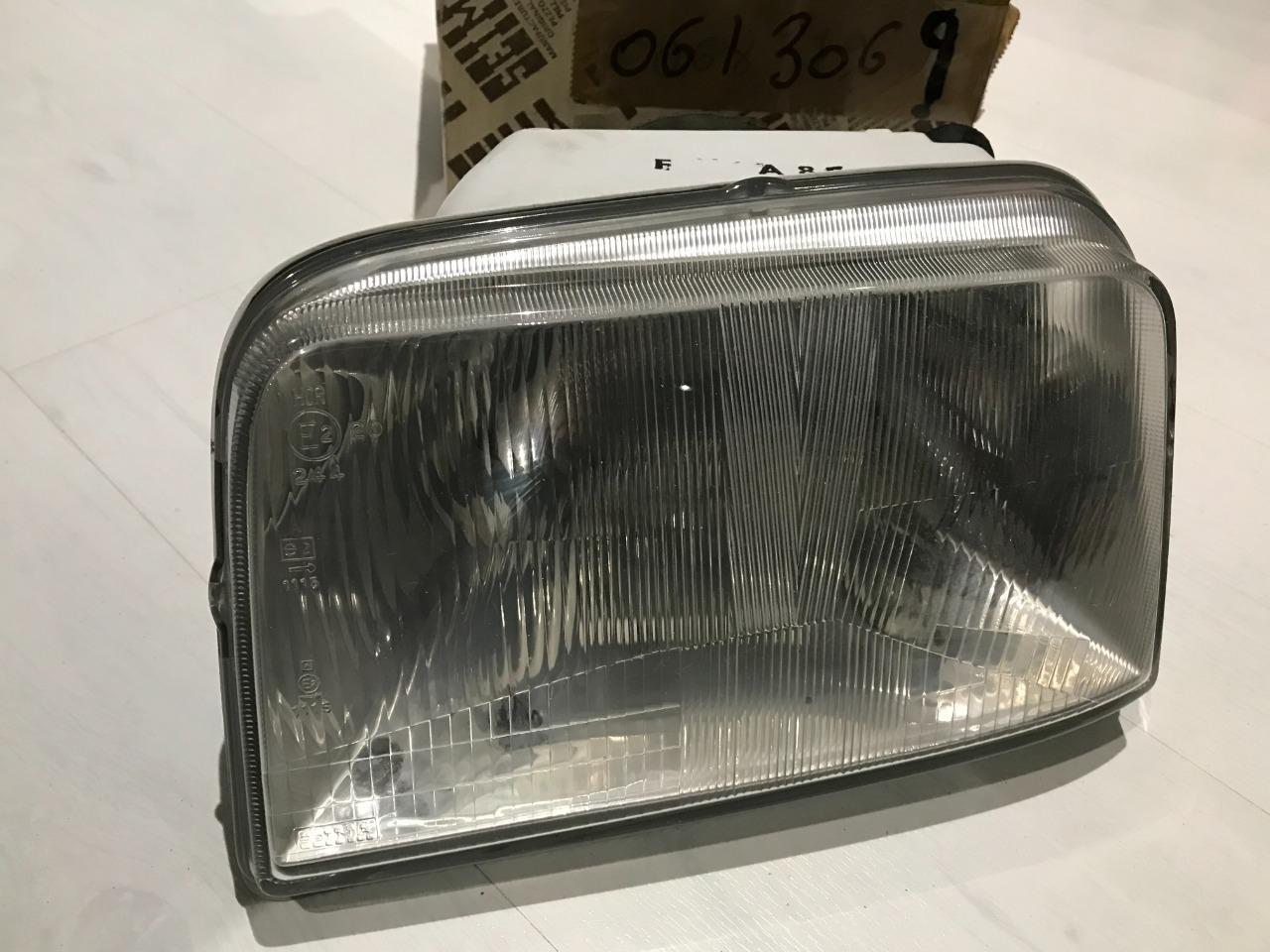 Optique gauche H4 RENAULT Super 5 LesAnciennes.com