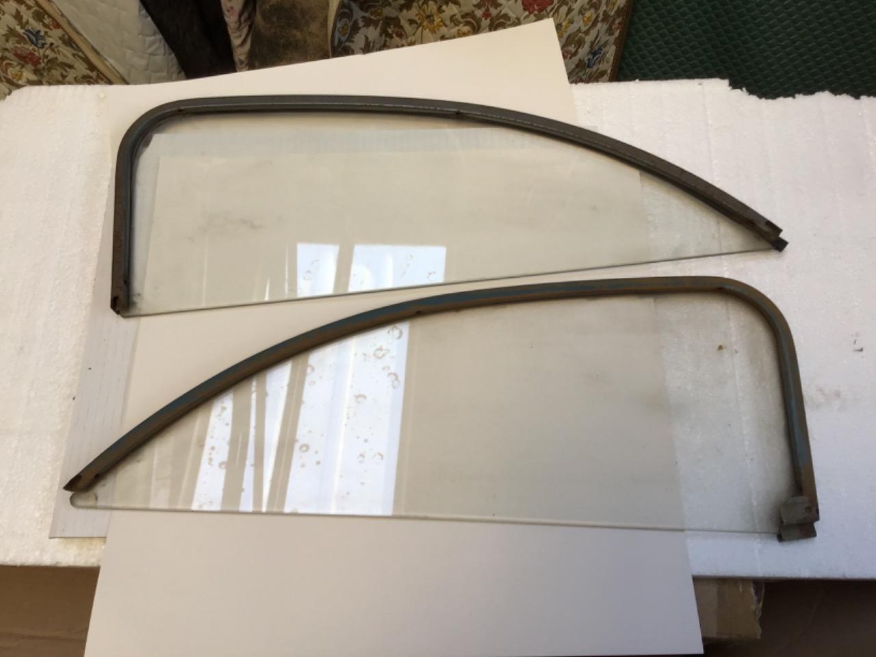 VITRES FIXES CADRE MÉTALLIQUE CITROEN 2CV LesAnciennes.com