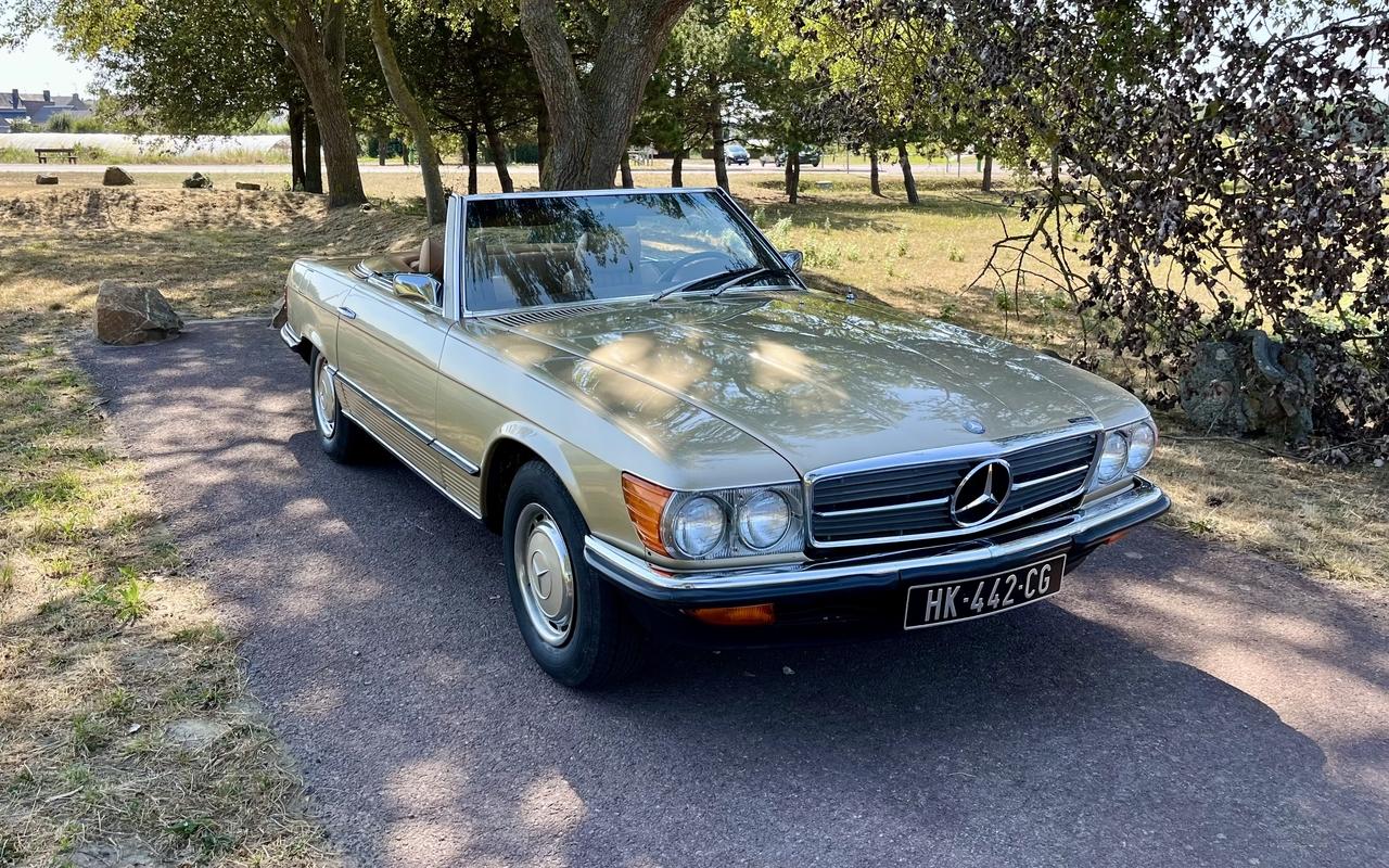 1972 Mercedes-Benz 450 SL R107 LesAnciennes.com
