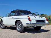 image_1-MG MGB - 1977