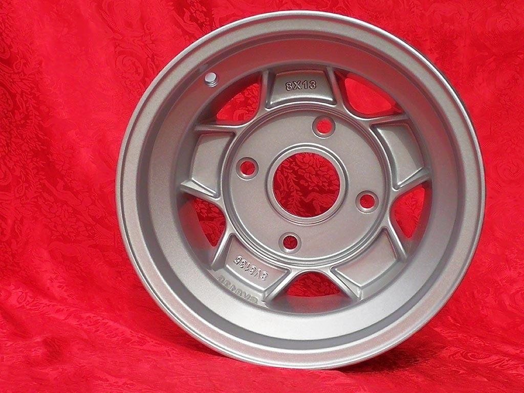 1 pc. jante Super Vee Formula 8x13 ET-13.5 Super V LesAnciennes.com